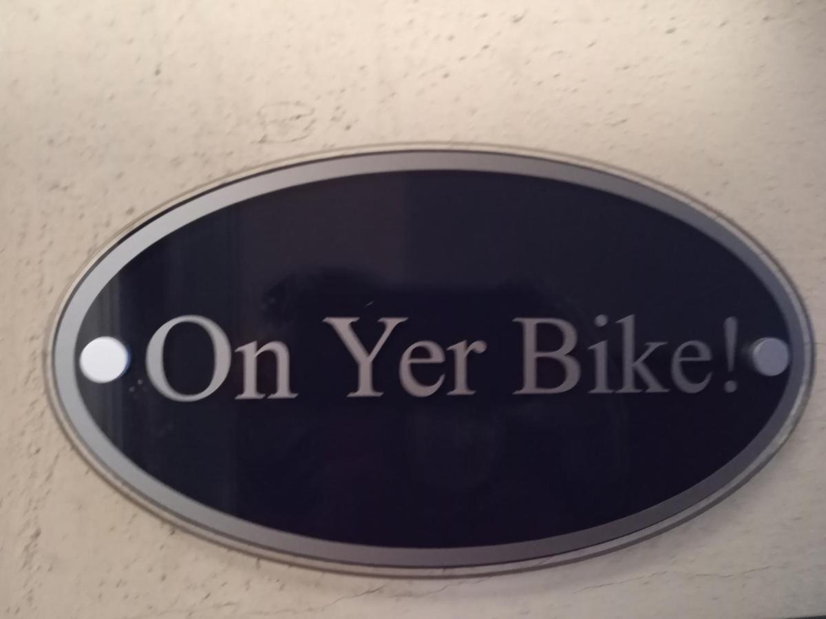 On Yer Bike & Gone Fishin Villa Millport Exterior foto